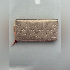 💙 Louis Vuitton Zippy Wallet Marine Rouge 💙